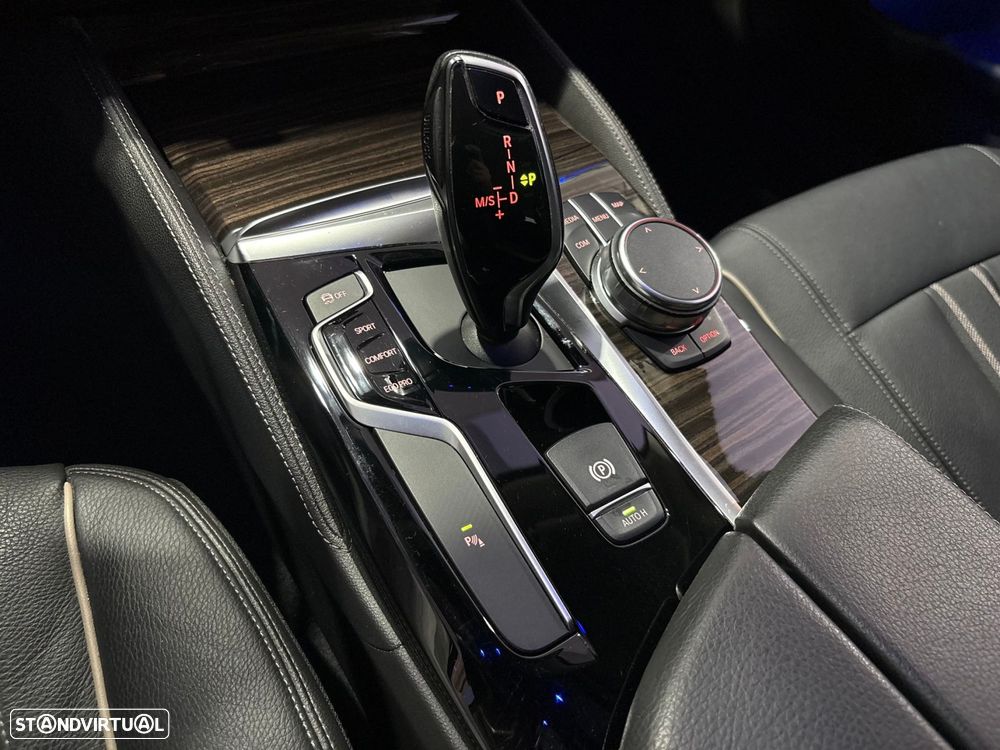BMW 520 d Line Luxury Auto - 57