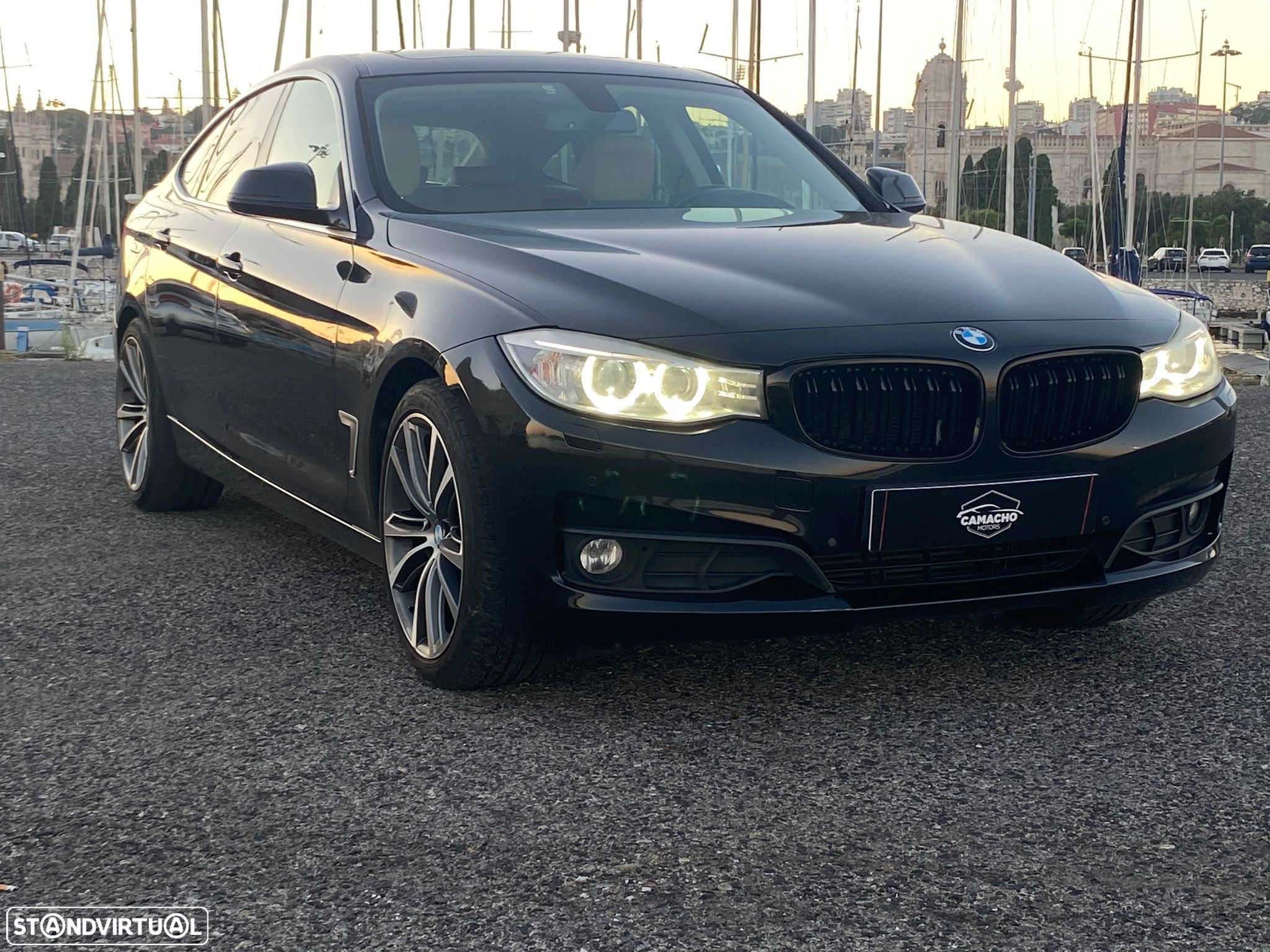 BMW 318 Gran Turismo d Pack M - 22