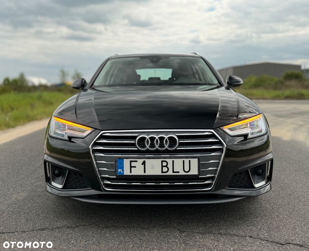 Audi A4 Avant 40 TDI S tronic S line - 4