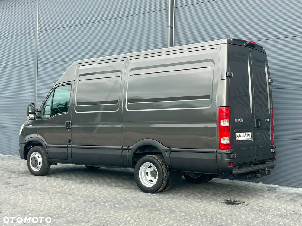 Iveco Daily 40C21 35C21 3.0 HPI L3H2 Średniak **KLIMA**Hak 3,5t.**NA BLIŹNIAKACH**Sprowadzony**2014R** - 3