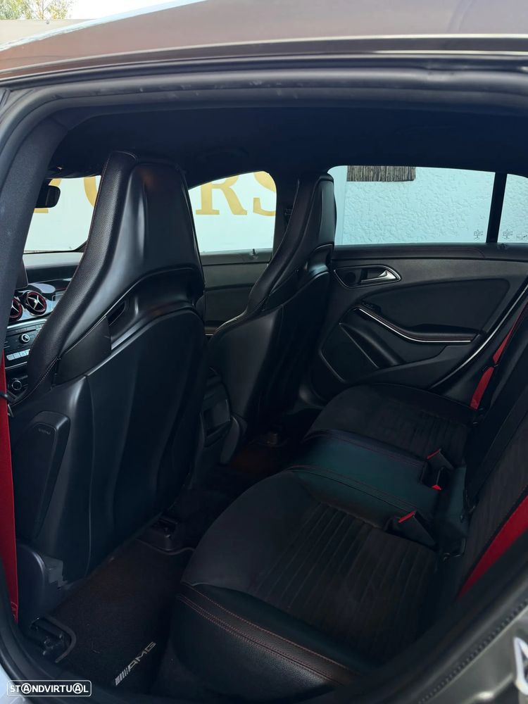 Mercedes-Benz CLA 45 AMG 4Matic 7G-DCT - 35