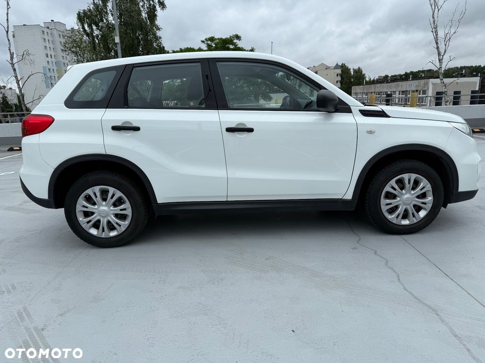Suzuki Vitara 1.6 Comfort 4WD - 9