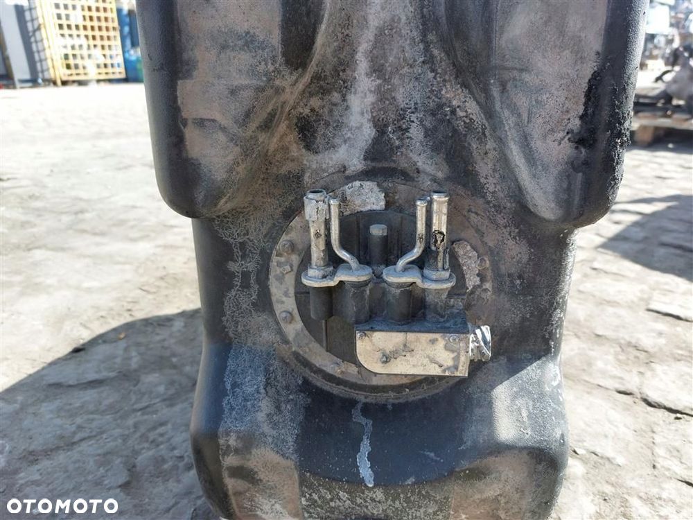 Zbiornik AdBlue Scania 4 R  Scania R440 2004-2016R - 14