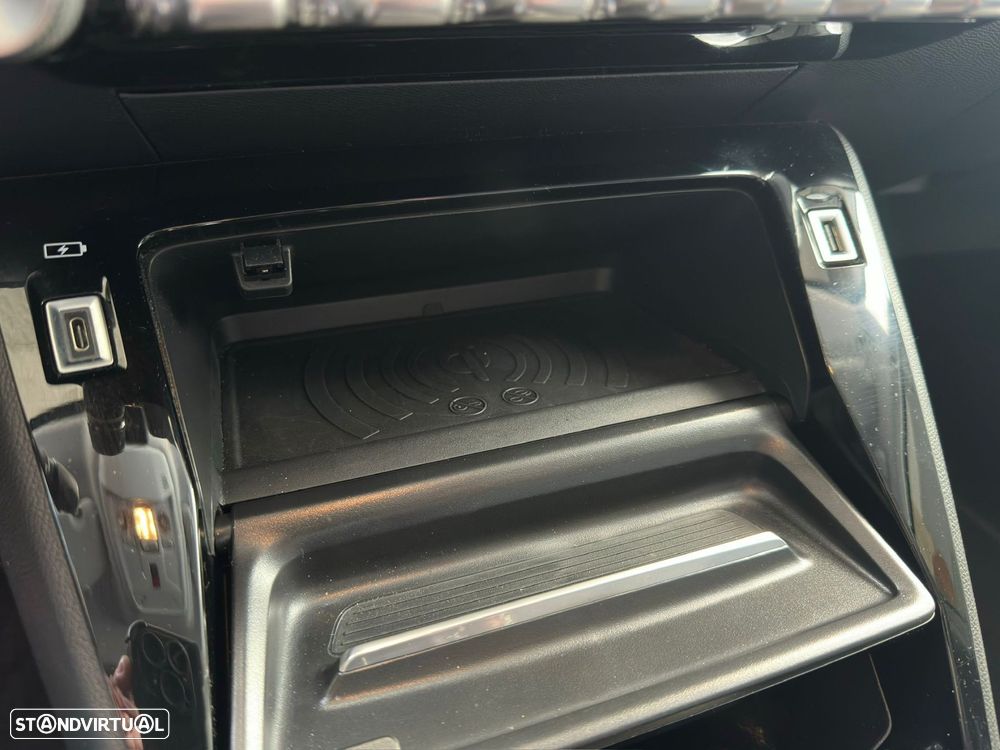 Peugeot 208 1.2 PureTech Allure EAT6 - 14