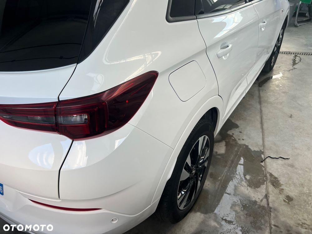 Opel Grandland X - 8