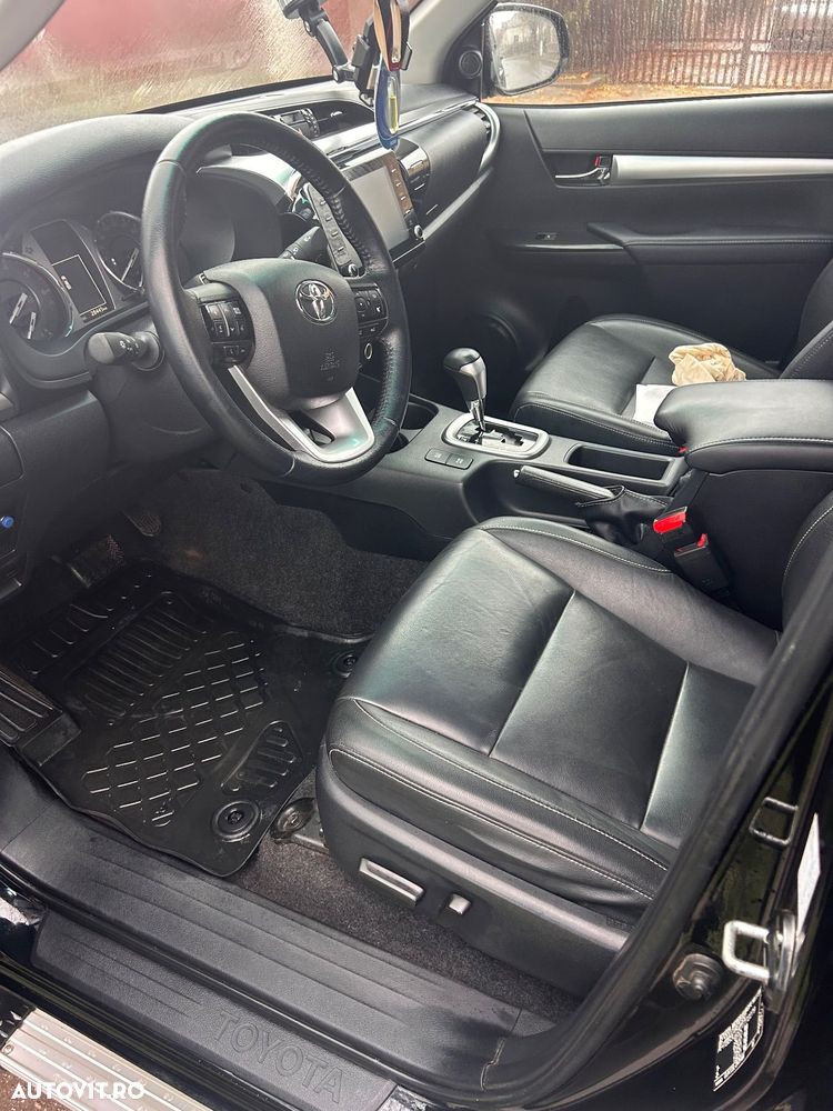 Toyota Hilux 2.4D 150CP 4x4 Double Cab AT Style - 9