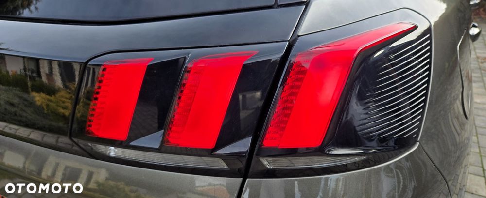Peugeot 3008 BlueHDi 130 Stop & Start EAT8 Allure - 15