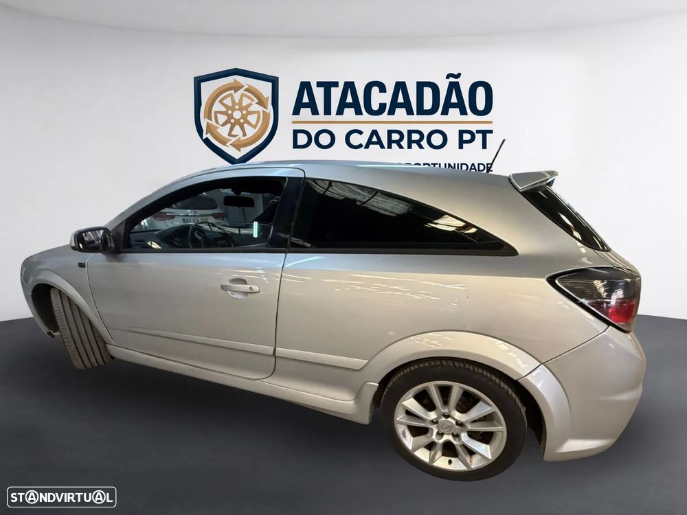 Opel Astra GTC 1.7 CDTI - 9