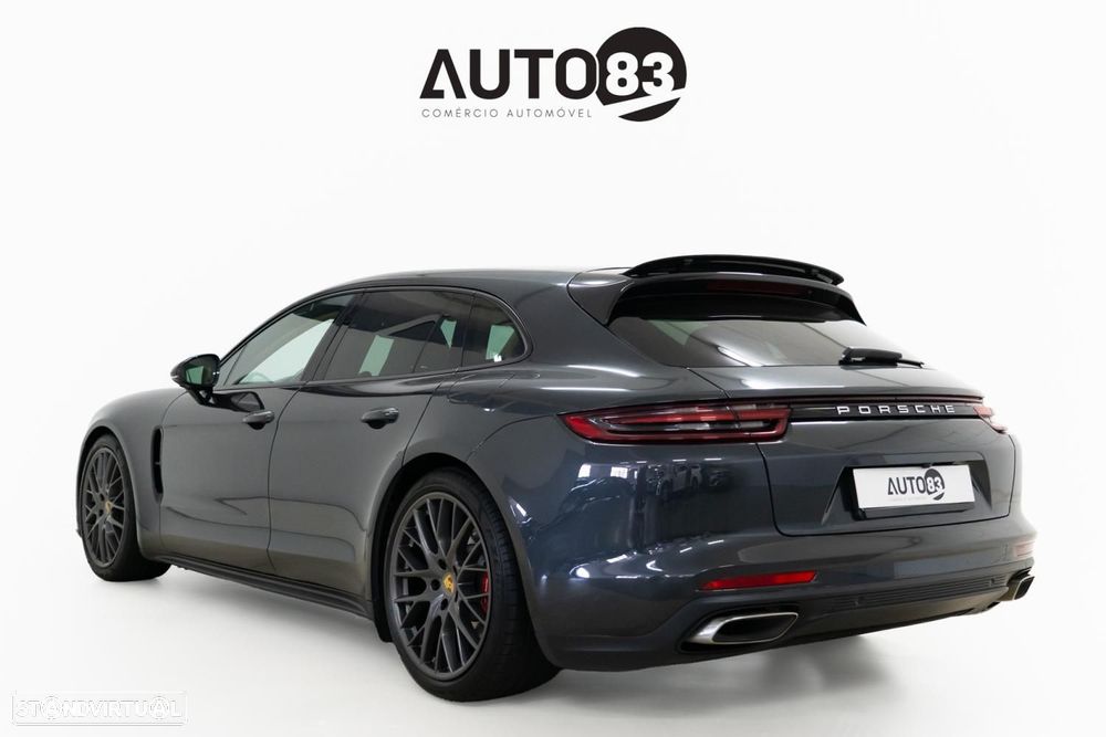Porsche Panamera Sport Turismo 4 E-Hybrid — photo 3