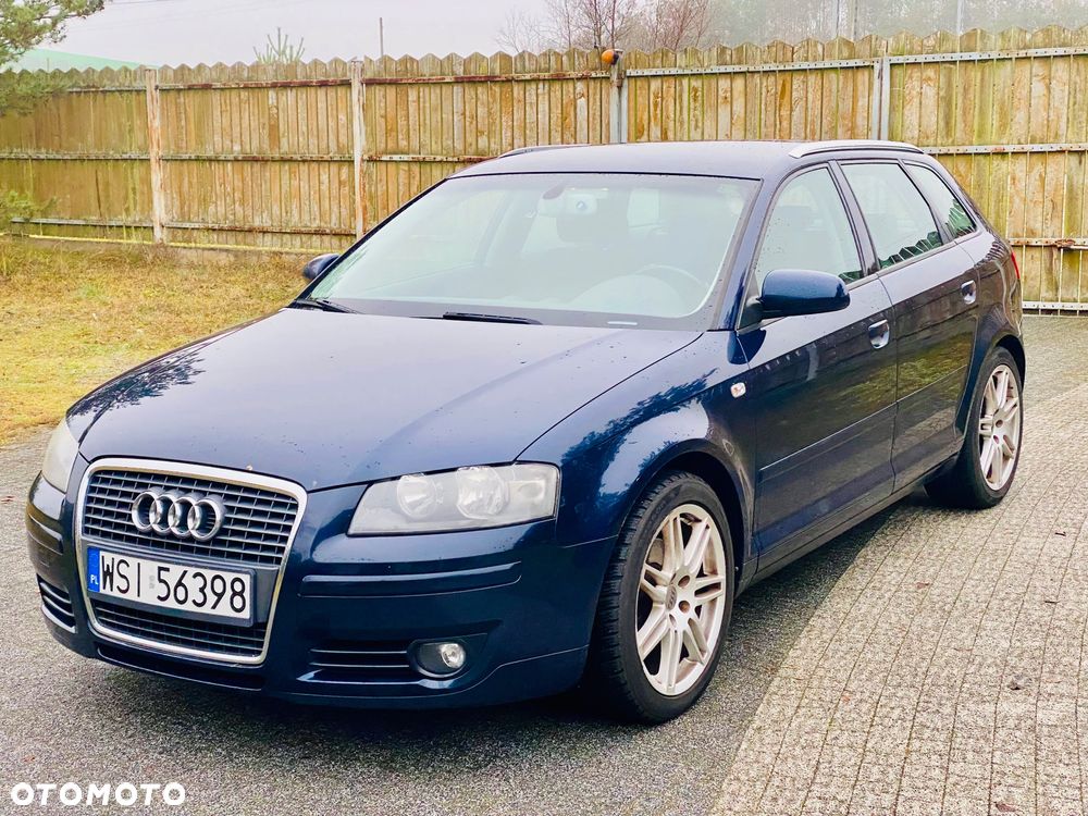 Audi A3 Sportback 2.0 FSI Ambiente - 13