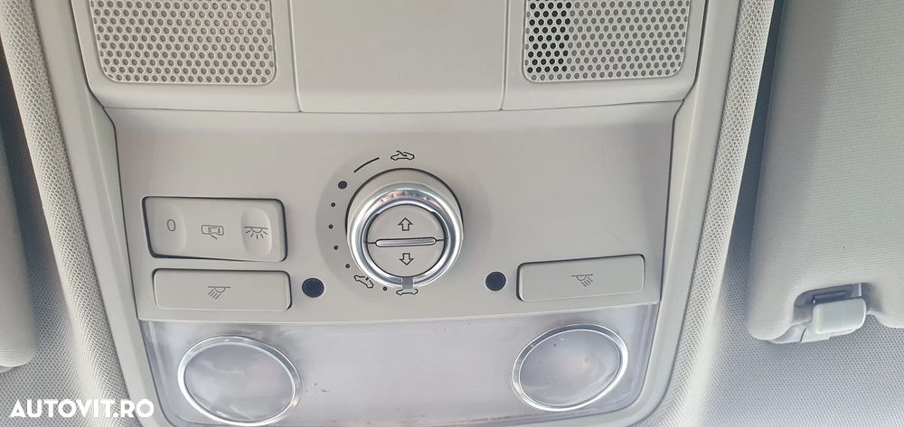 Volkswagen Tiguan 2.0 TDI DPF 4Motion BlueMotion Technology DSG Exclusive - 27