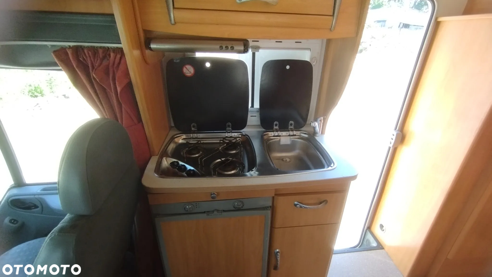 Ford Transit - 13