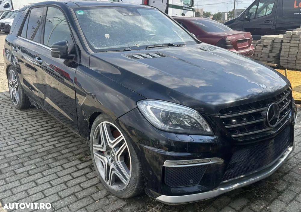 Mercedes-Benz ML 63 AMG Aut - 1