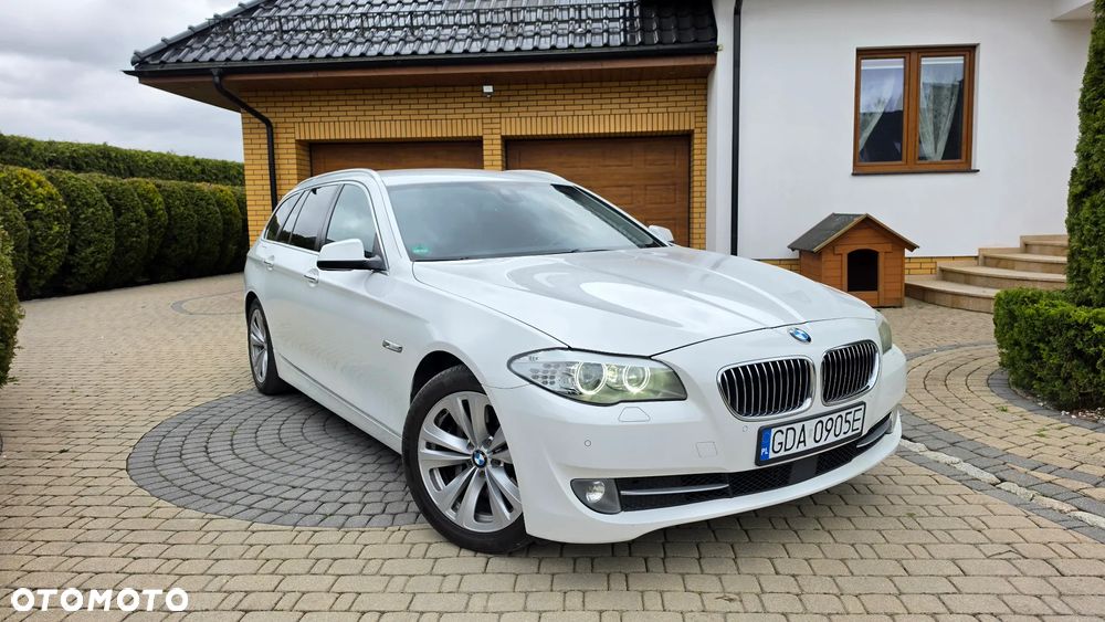 BMW Seria 5 530d xDrive Luxury Line - 14