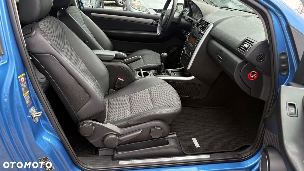 Mercedes-Benz Klasa A 170 Avantgarde - 14