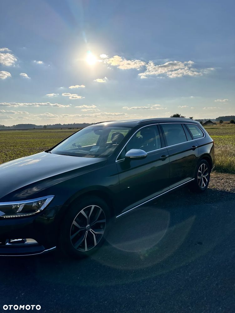 Volkswagen Passat Variant 2.0 TDI SCR DSG Highline - 1