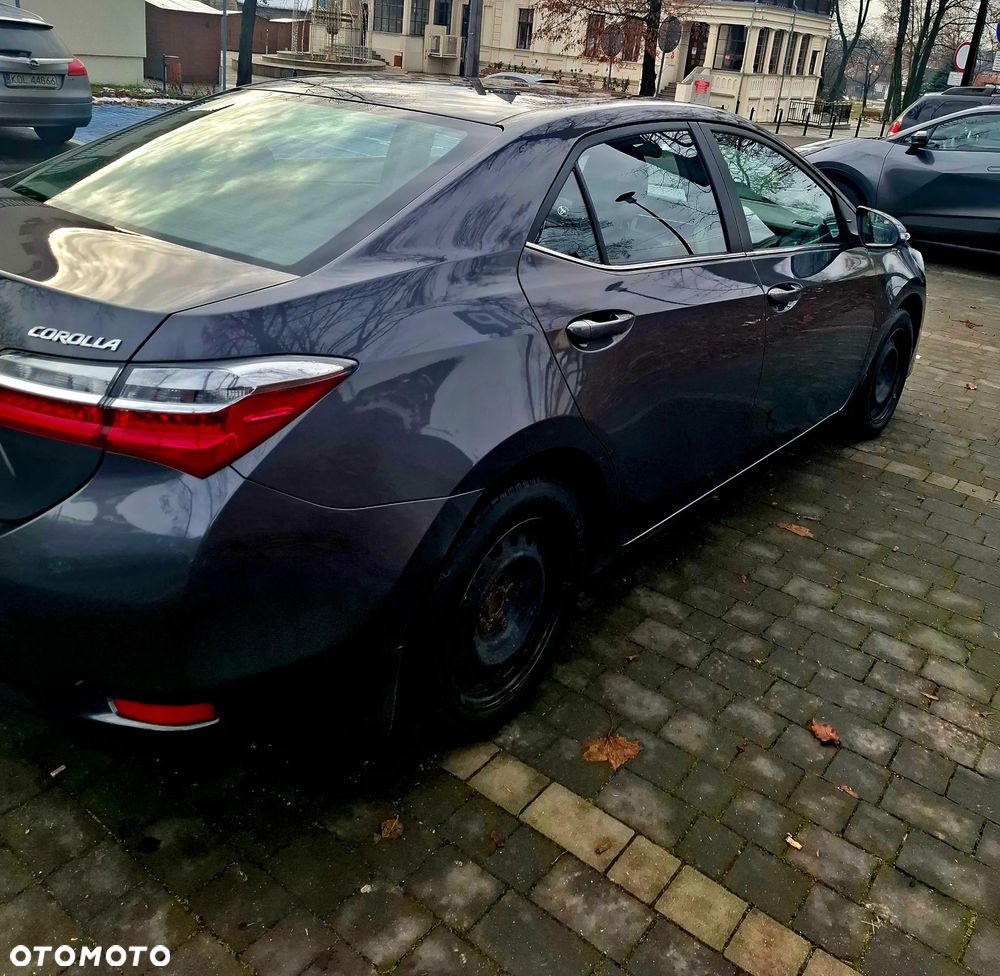 Toyota Corolla 1.6 Comfort - 8