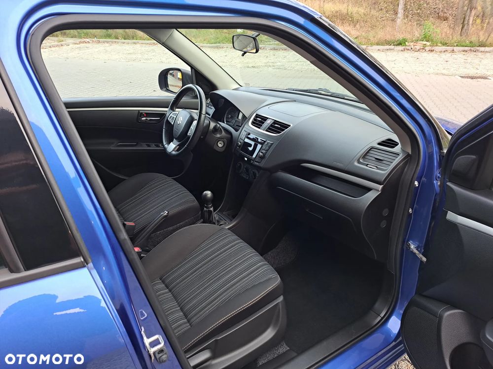 Suzuki Swift - 15