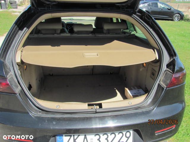 Alfa Romeo 159 1.9JTDM Impression - 13