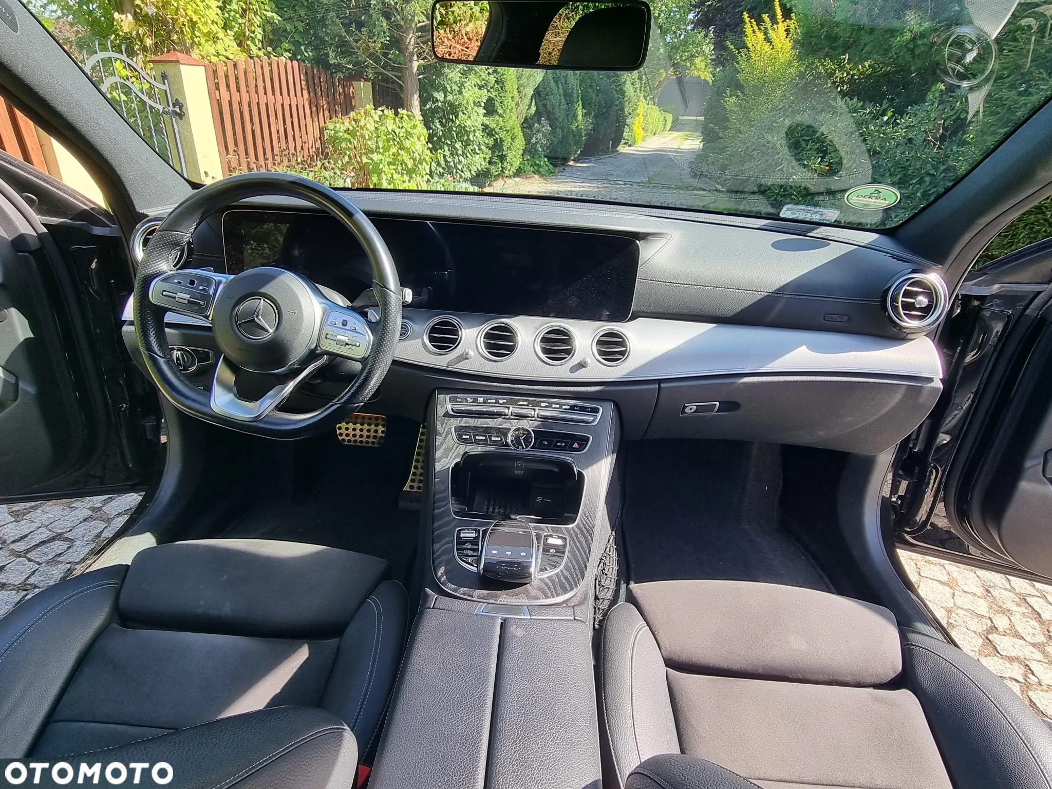 Mercedes-Benz Klasa E 220 d 4-Matic Business Edition 9G-TRONIC - 11