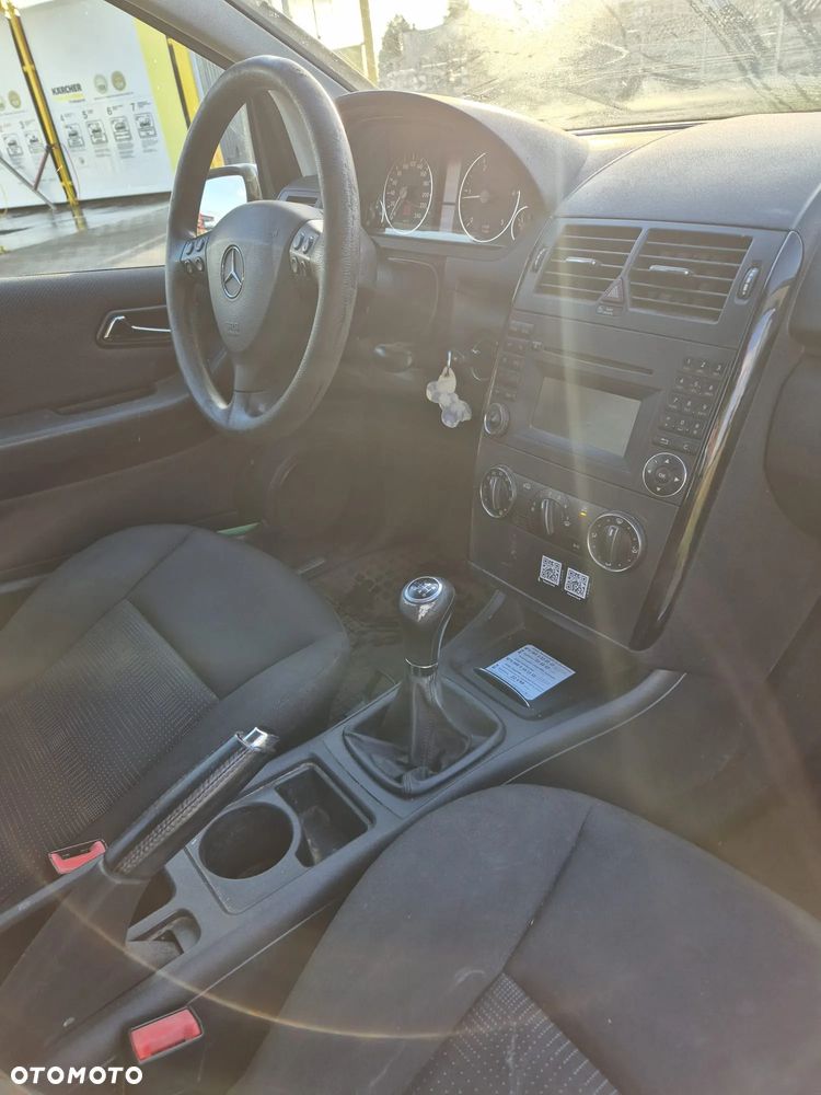 Mercedes-Benz Klasa A 180 CDI Avantgarde Edition 10 - 12