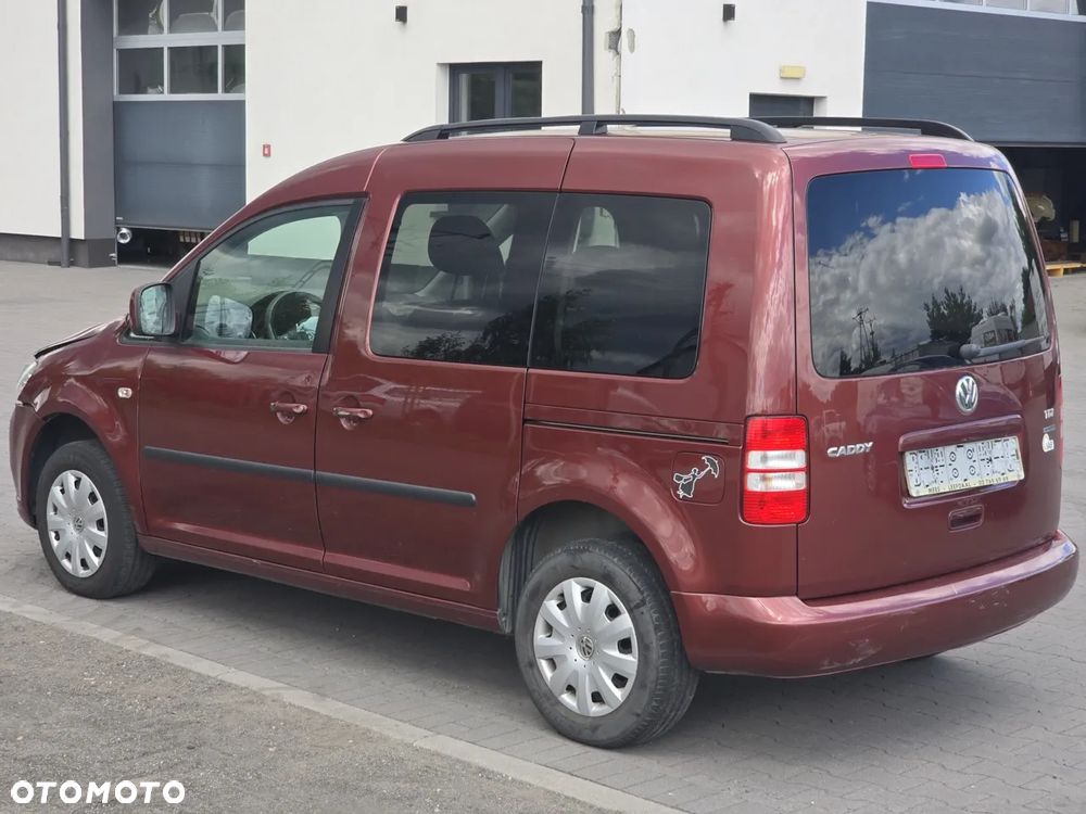 Volkswagen Caddy Trendline DSG - 2