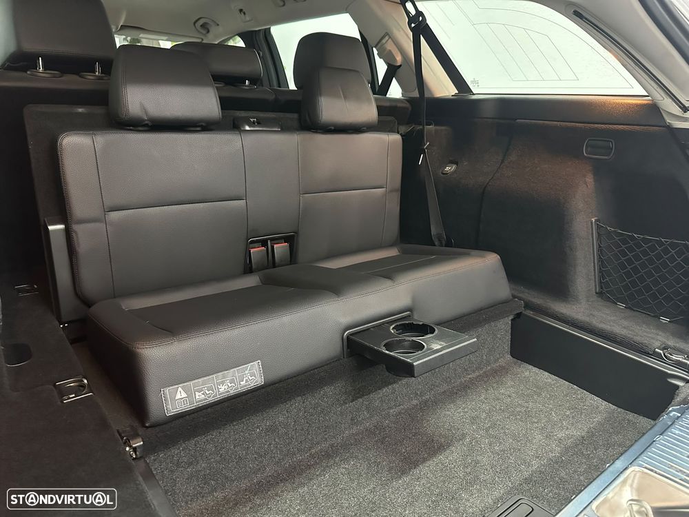 Mercedes-Benz E 250 BlueTEC Avantgarde Auto. - 46