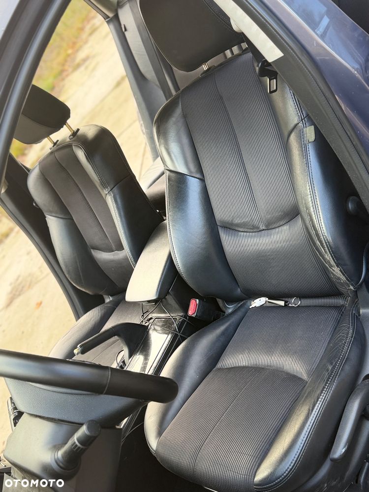 Mazda 6 Sport 1.8 Comfort - 9