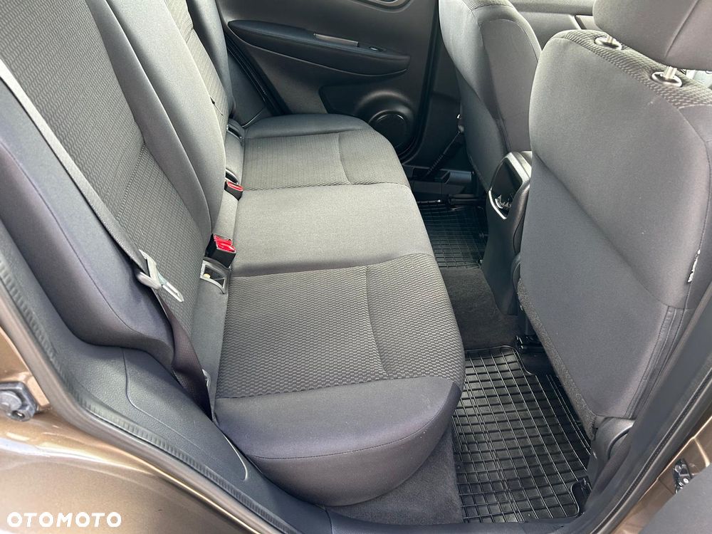 Nissan Qashqai - 13