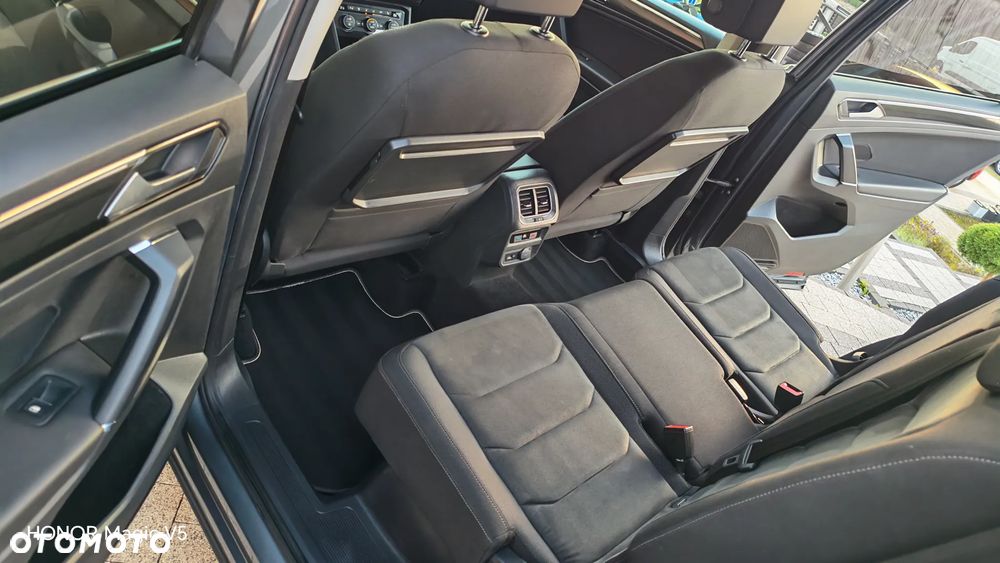 Volkswagen Tiguan Allspace ver-1-4-tsi-bmt-act-highline-dsg - 21