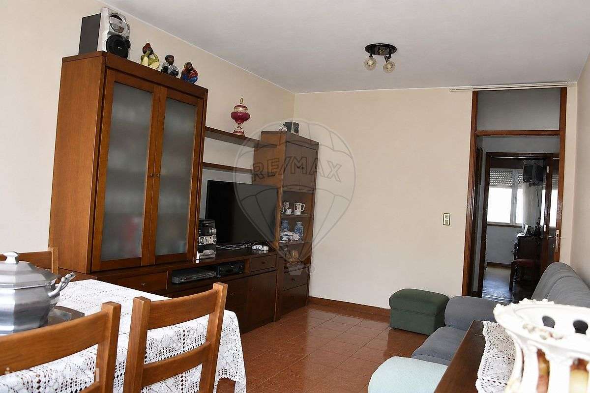 Apartamento T2 para venda - Grande imagem: 2/11