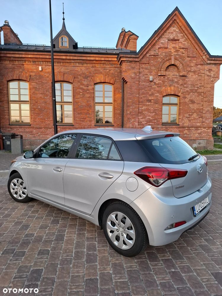 Hyundai i20 1.2 Select - 8