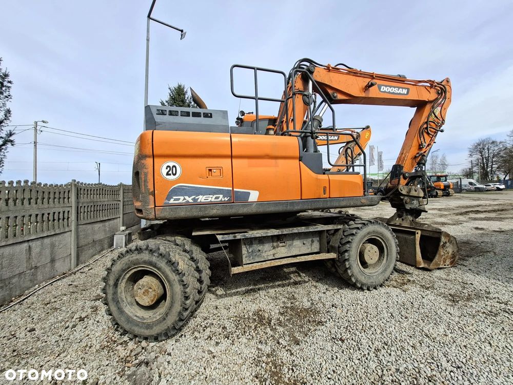 Doosan DX160W-5 - 3