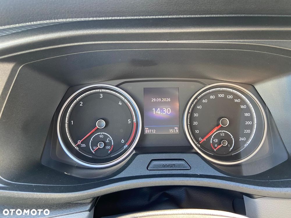 Volkswagen California - 18