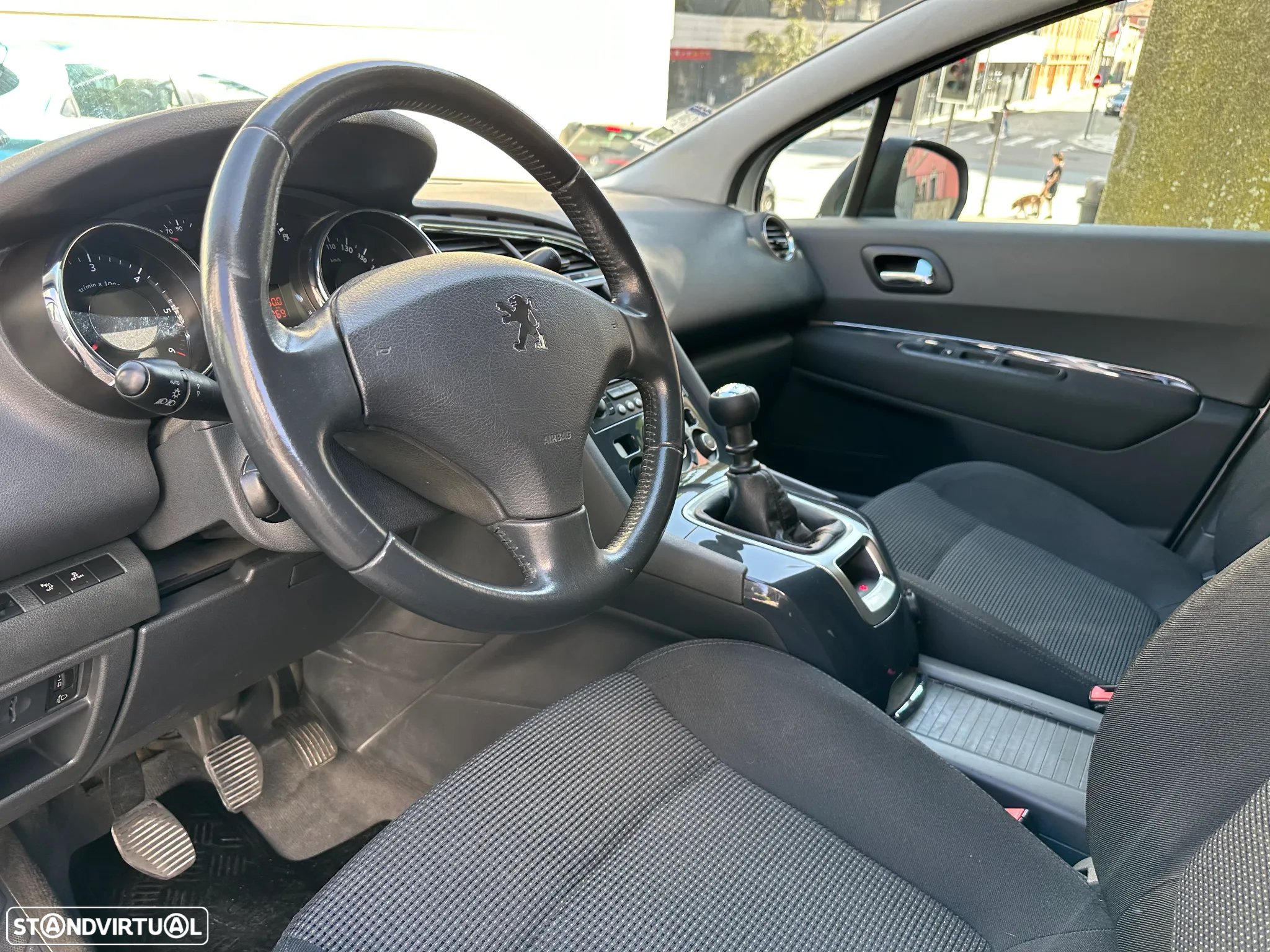 Peugeot 5008 1.6 HDi Executive - 15