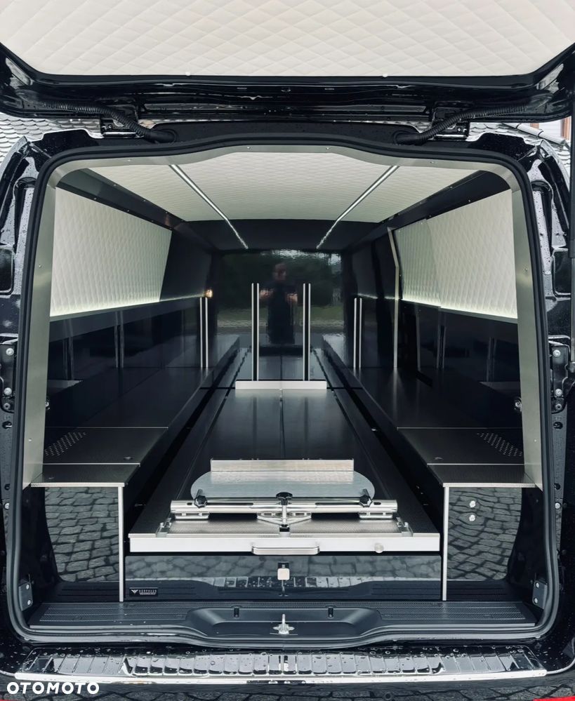 Mercedes-Benz Vito - 14