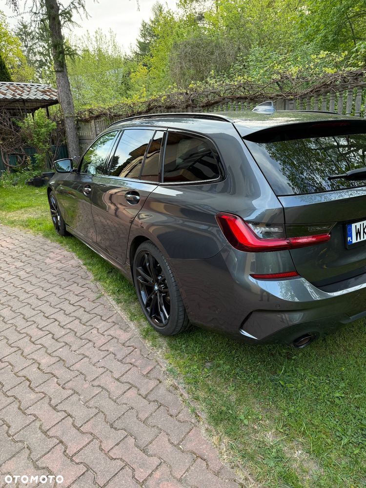 BMW Seria 3 320d xDrive mHEV - 5
