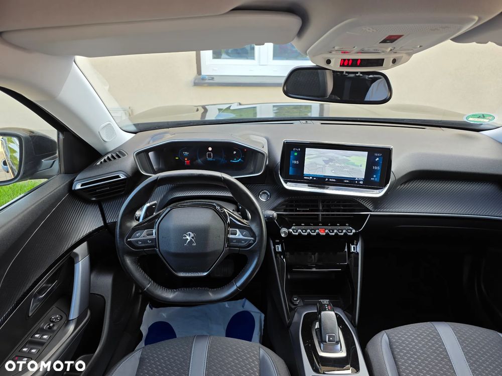 Peugeot 2008 1.5 BlueHDi Allure Pack S&S EAT8 - 22