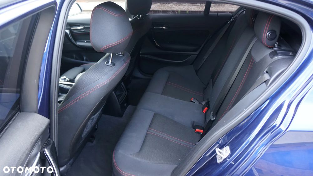 BMW Seria 1 116d EfficientDynamics Edition Sport Line - 14