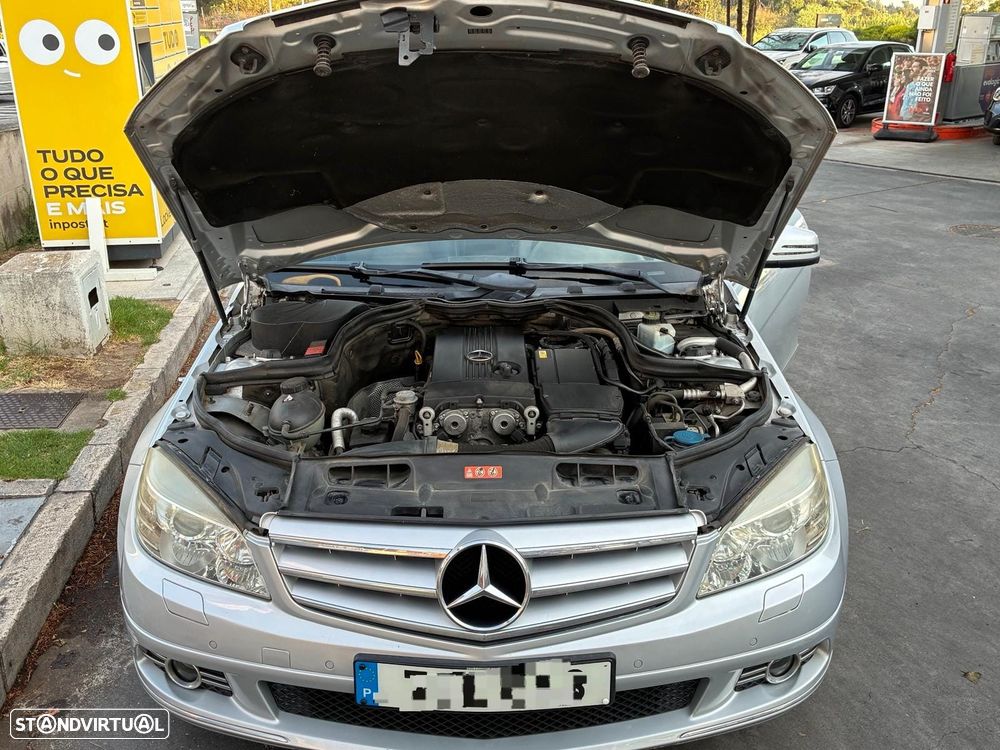 Mercedes-Benz C180 2010 photo 3
