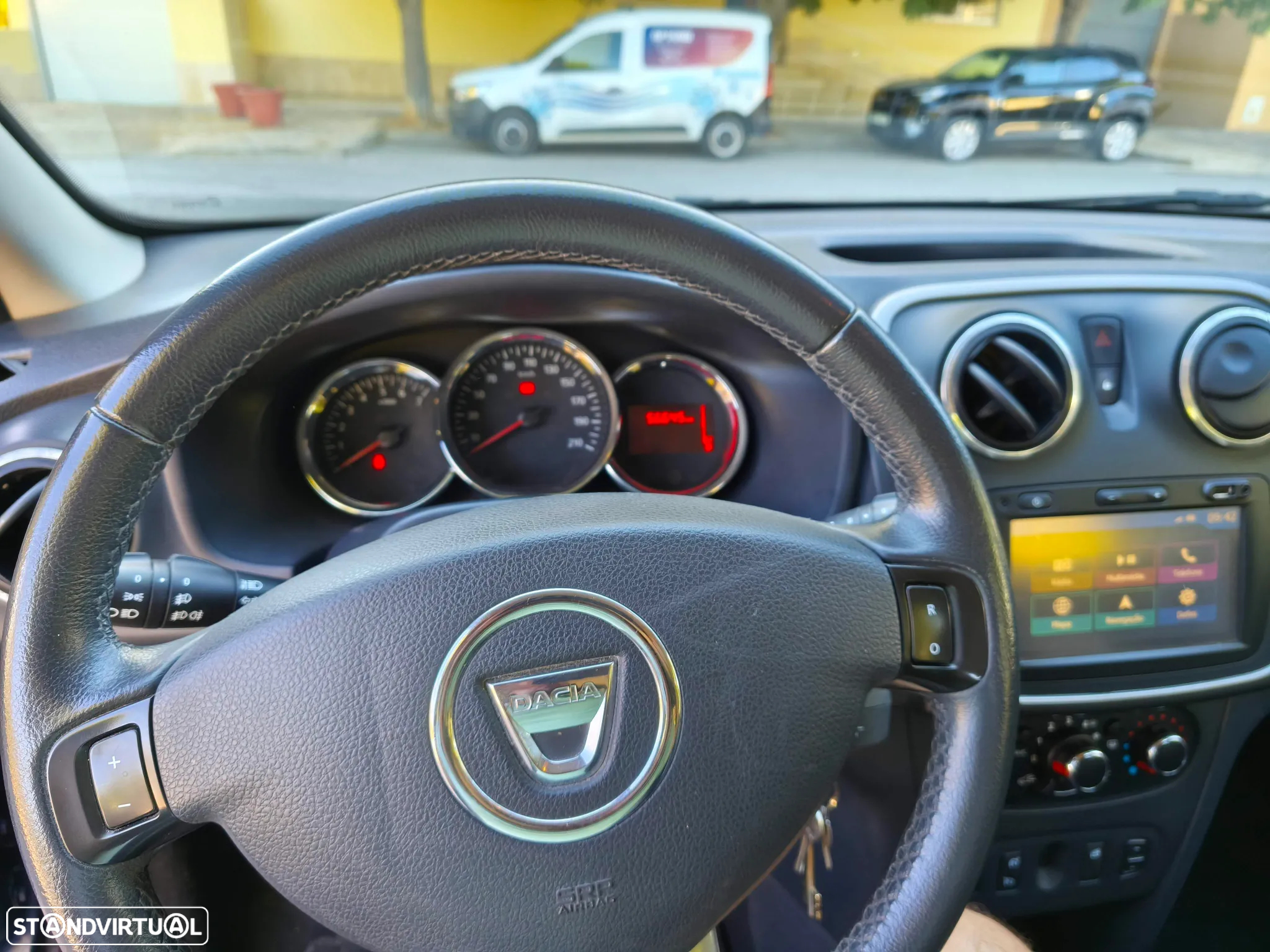Dacia Sandero 0.9 TCe Stepway - 15