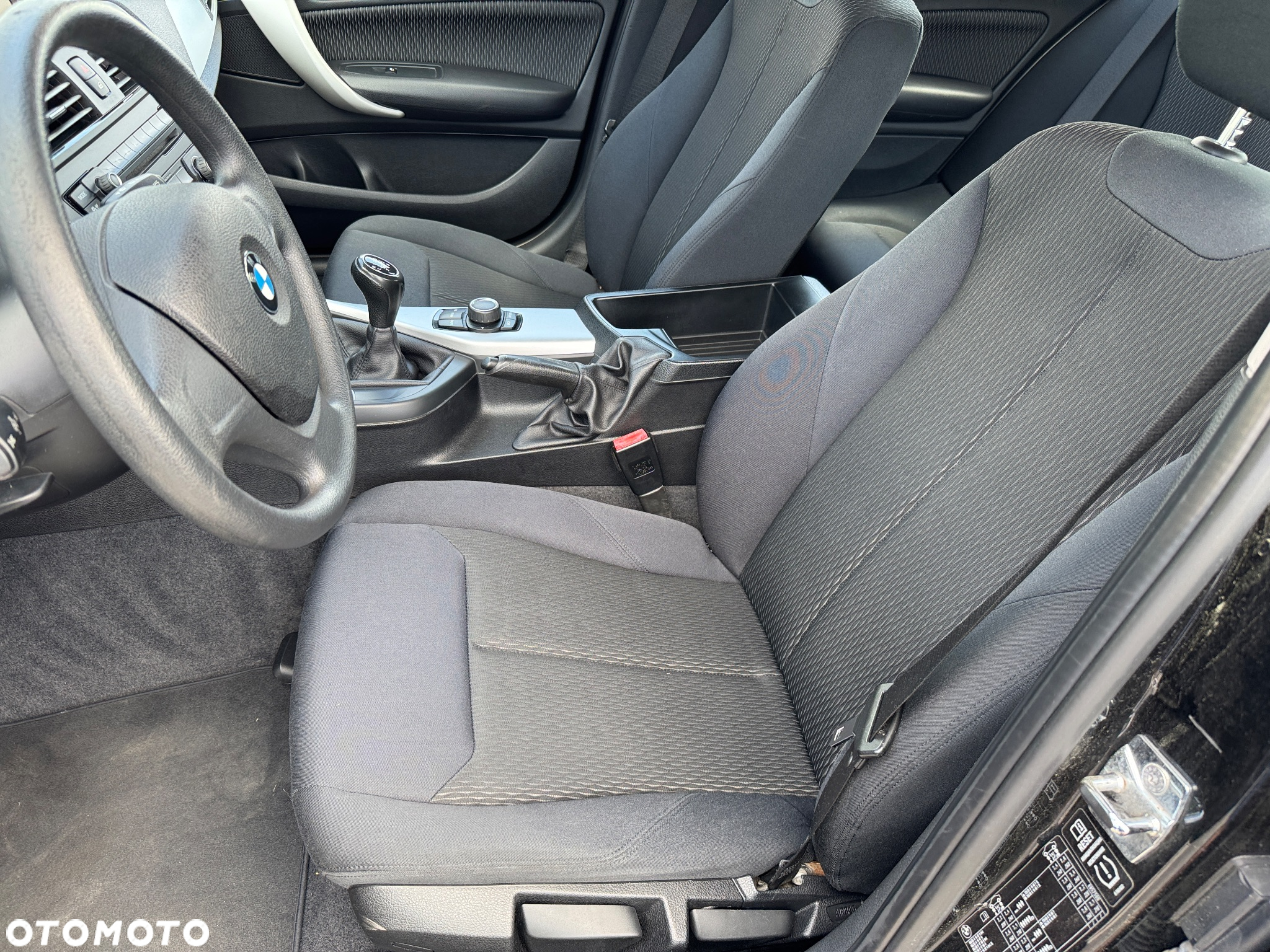 BMW Seria 1 116d DPF - 28