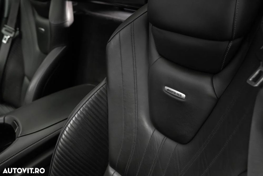 Mercedes-Benz AMG GT Standard - 35