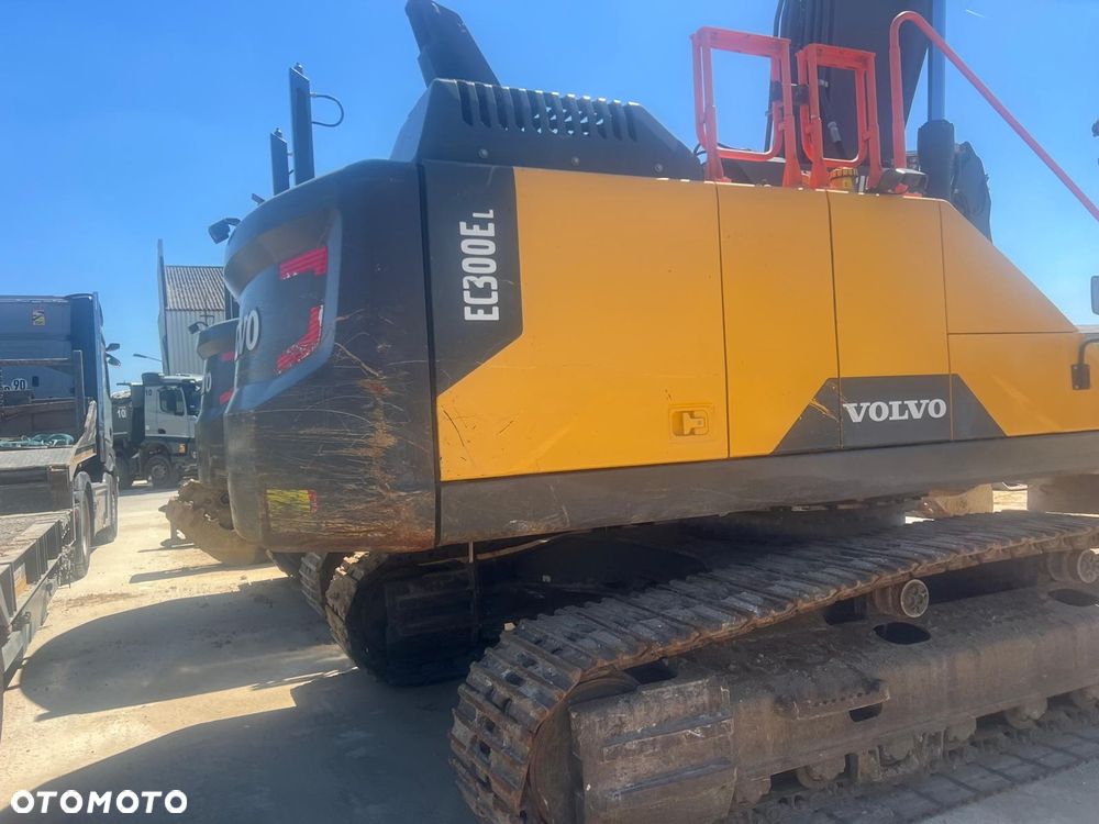 Volvo EC300EL EXCAVATOR - 6