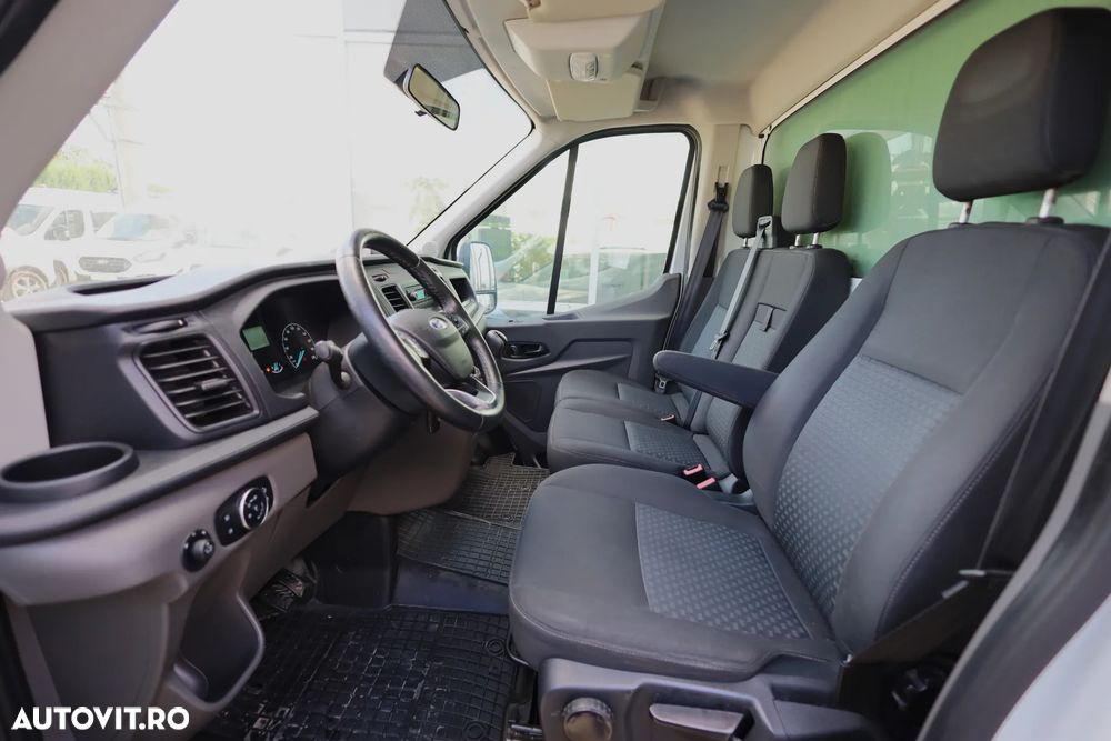Ford Transit - 12