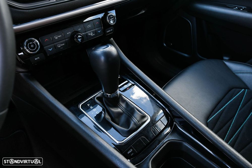 Jeep Compass 1.5 TG e-Hybrid Upland DCT - 19
