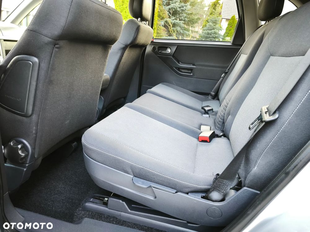Opel Meriva 1.6 16V Cosmo - 14