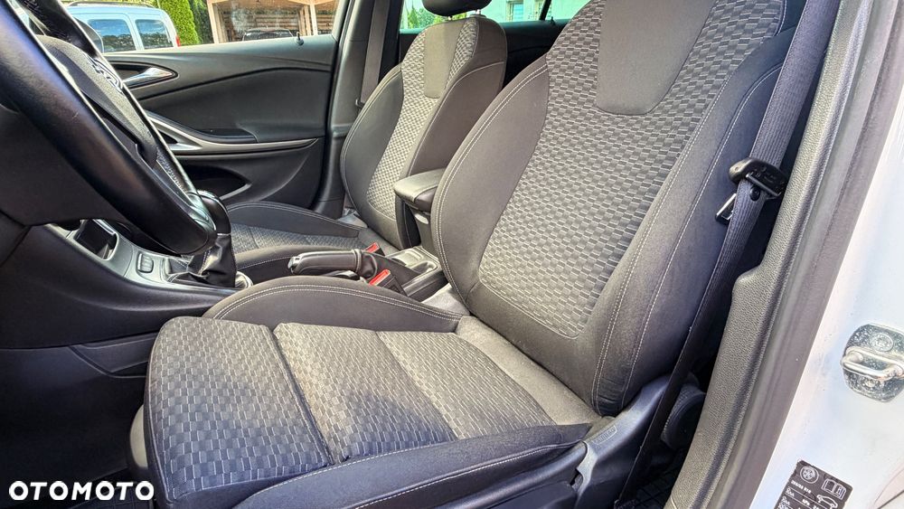 Opel Astra 1.6 CDTI 120 Lat S&S - 10
