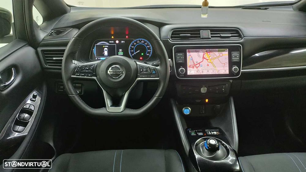 Nissan Leaf N-Connecta - 21
