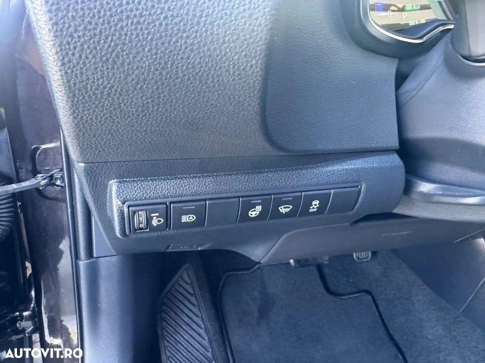 Suzuki Swace - 11